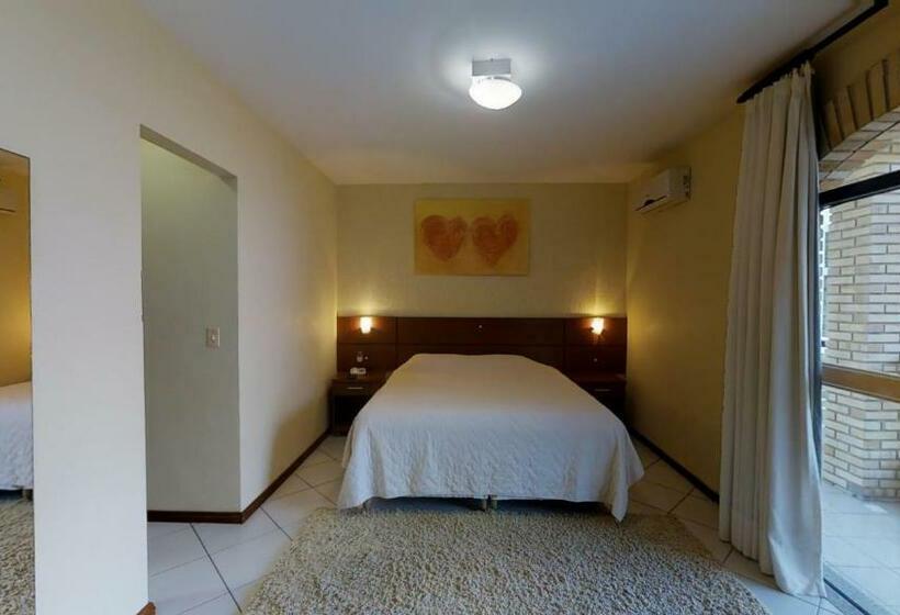 １ベッドルームアパートメント, Joao De Barro