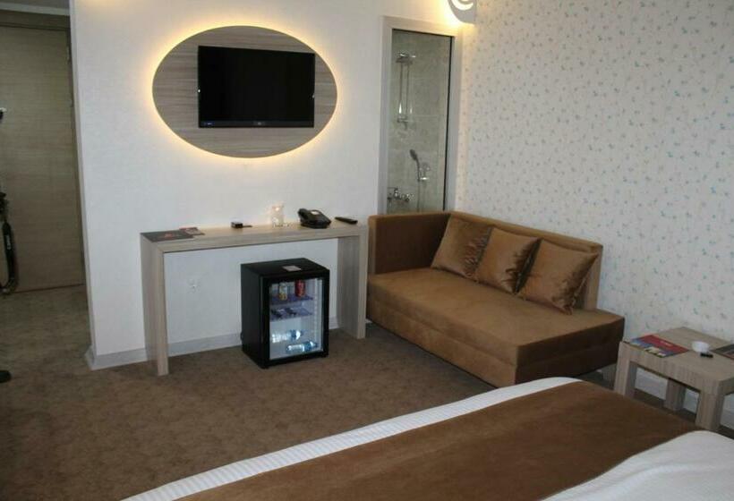 スイート, La Bella