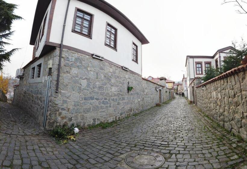 Номер Стандарт, Mehmet Efendi Mansion &