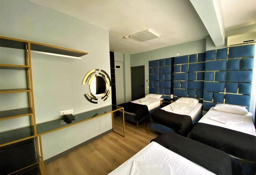 اتاق استاندارد چهار تخته, Orange Airport