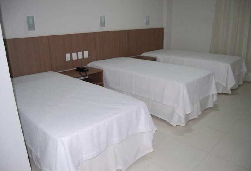 חדר סטנדרט לשלושה, Oásis