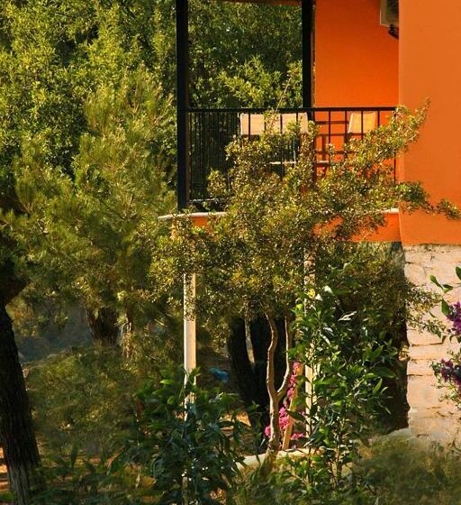 标准间, Rainbow Bay Ozdere Beach