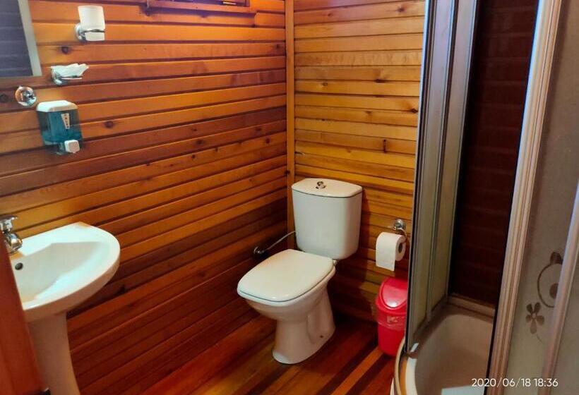 Standard studio with lake view, Selenes Pansiyon