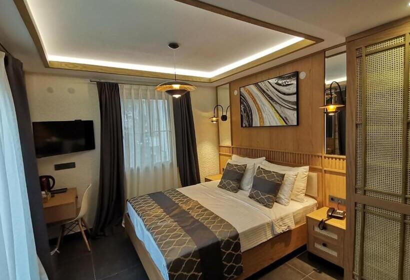 Номер Стандарт с Балконом, The Abc