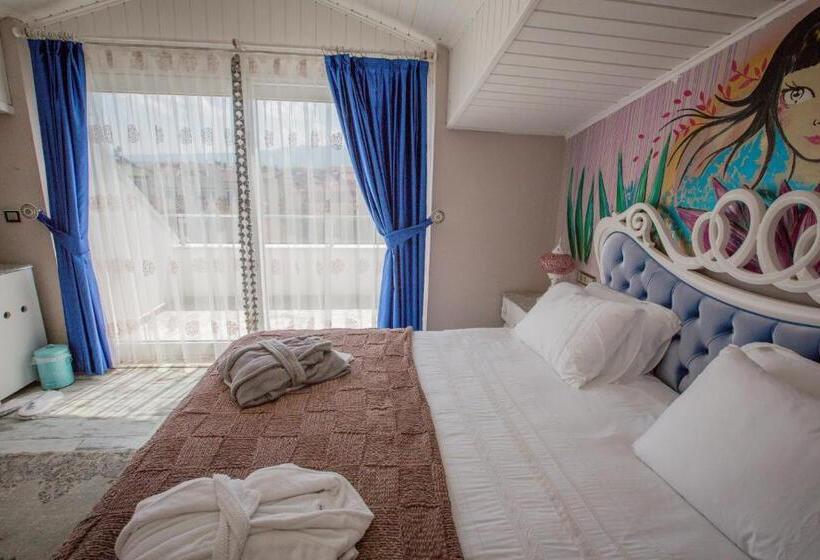 Люкс, Limnades Hotel İznik