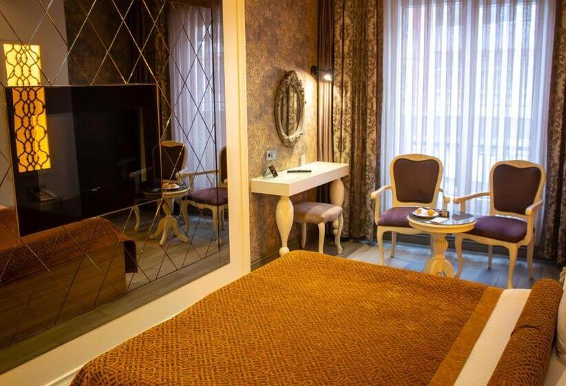 غرفة قياسية, Zade