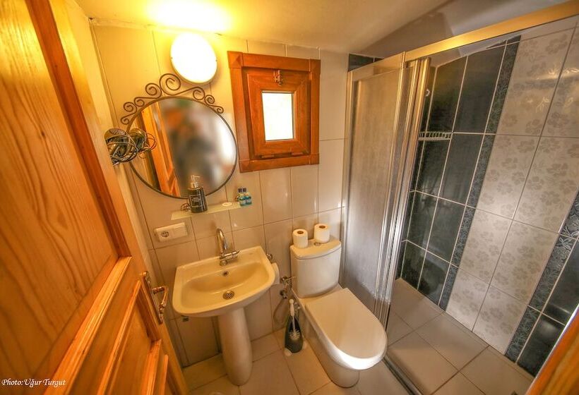 بنجلو قياسى, Agva Tartaruga Motel