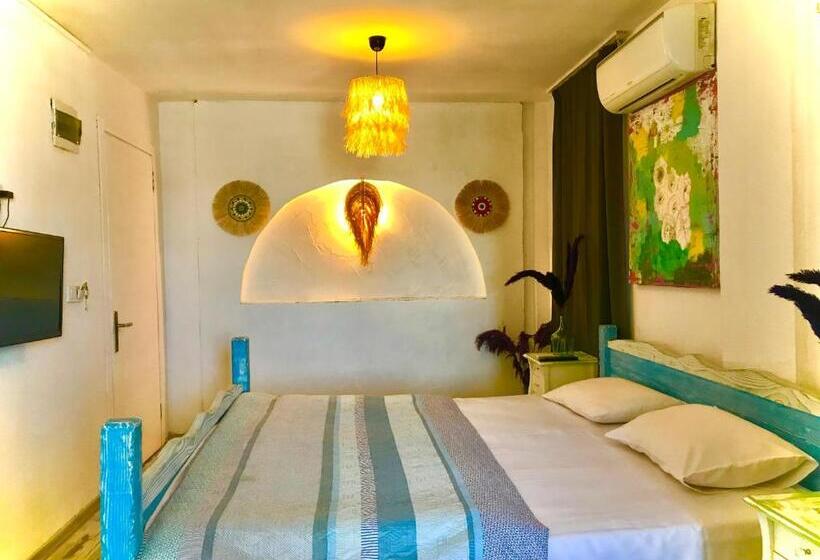 스탠다드 발코니 룸 바다 전망, Barba