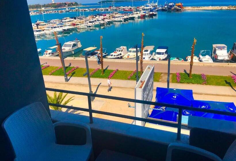 스탠다드 발코니 룸 바다 전망, Barba