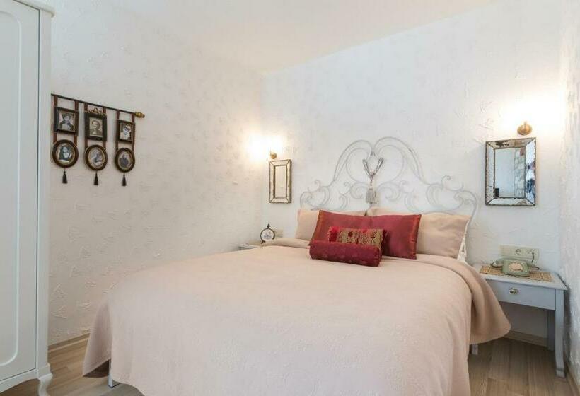 이코노미 룸, Chigdem Hotel Special Category