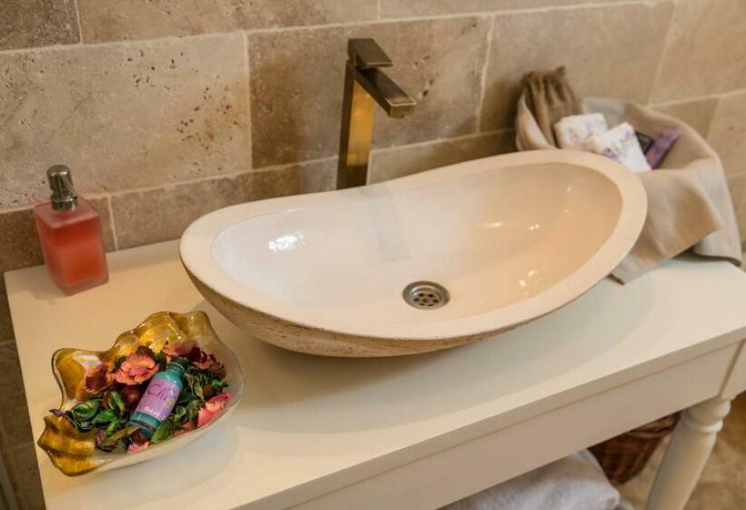 디럭스 룸, Chigdem Hotel Special Category