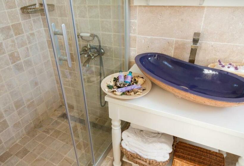 이코노미 룸, Chigdem Hotel Special Category