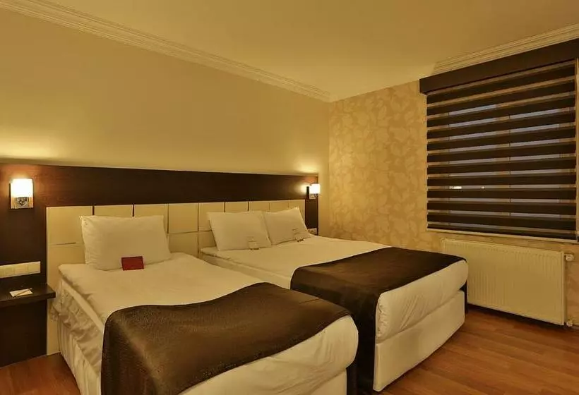 اتاق استاندارد سه نفره, Gaziantep Garni