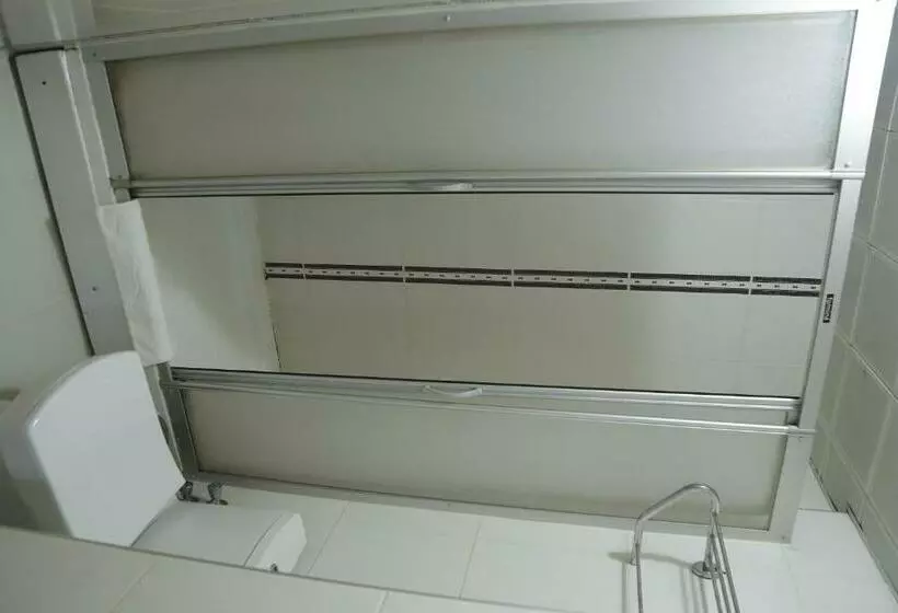 اتاق استاندارد سه نفره, Grand Zara