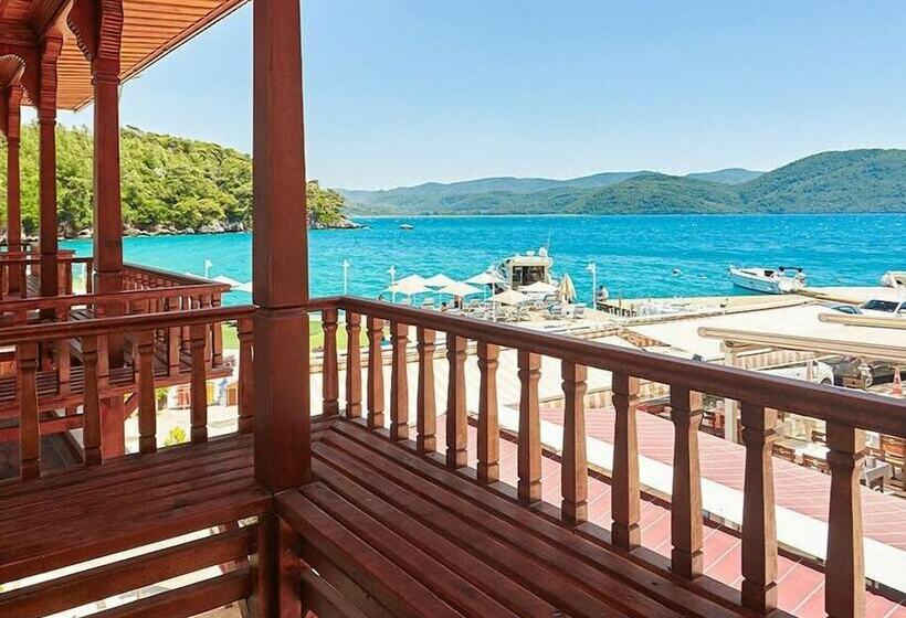 غرفة قياسية مطلّة علي البحر, İskelem Otel