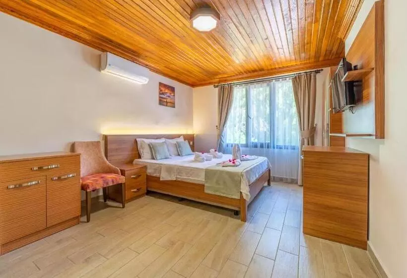اتاق اکونومی, İskelem Otel