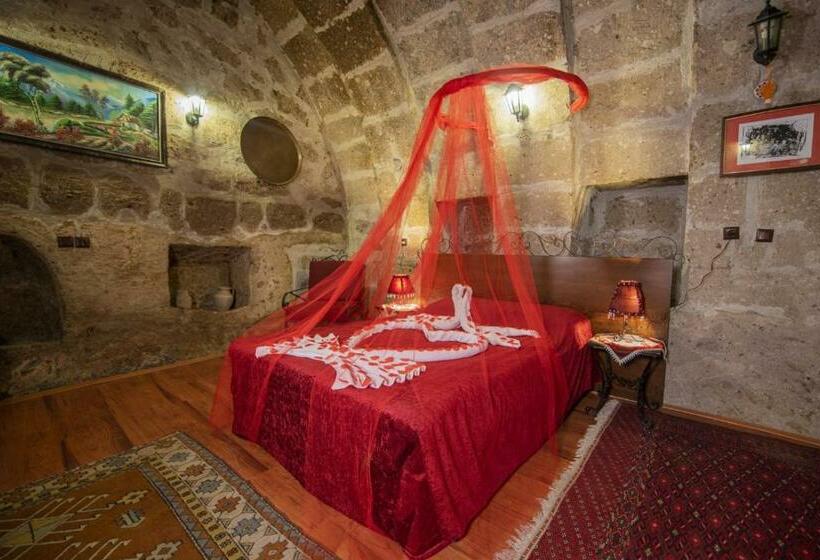 غرفة قياسية ثلاثية, Kapadokya Ihlara Konaklari & Caves