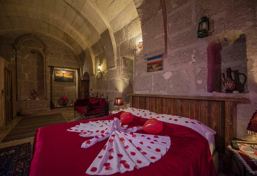 غرفة قياسية ثلاثية, Kapadokya Ihlara Konaklari & Caves