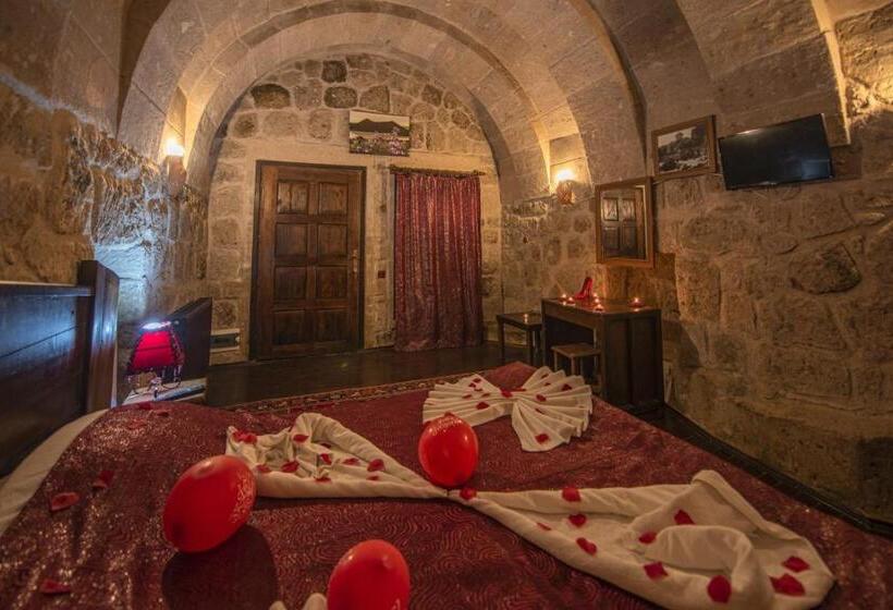 غرفة قياسية ثلاثية, Kapadokya Ihlara Konaklari & Caves