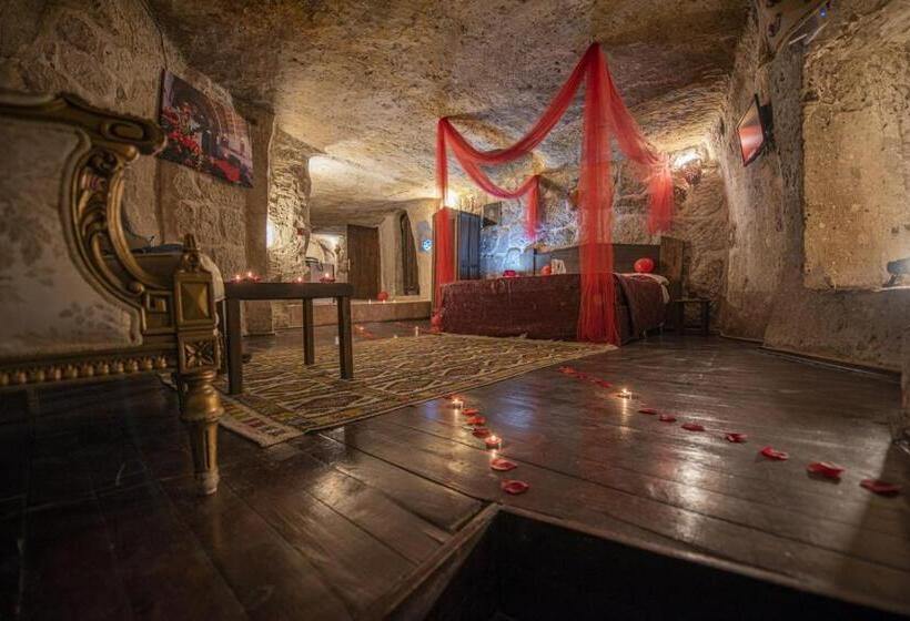 غرفة قياسية ثلاثية, Kapadokya Ihlara Konaklari & Caves