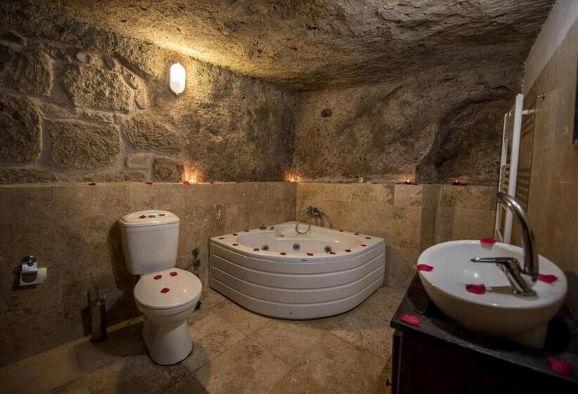 غرفة قياسية ثلاثية, Kapadokya Ihlara Konaklari & Caves