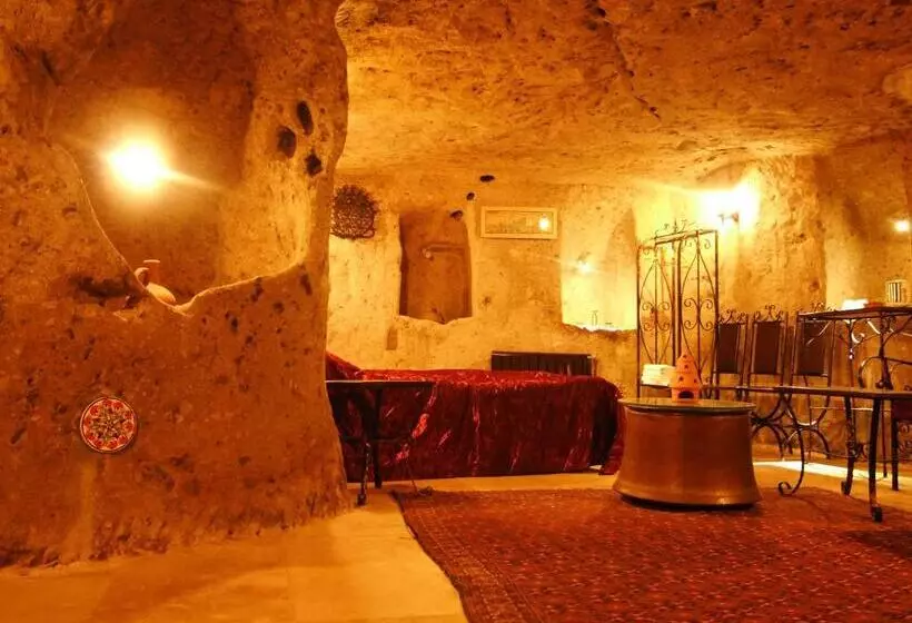 デラックストリプルルーム, Kapadokya Ihlara Konaklari & Caves