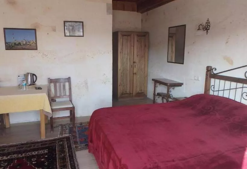 デラックスルーム, Kemal's Guest House