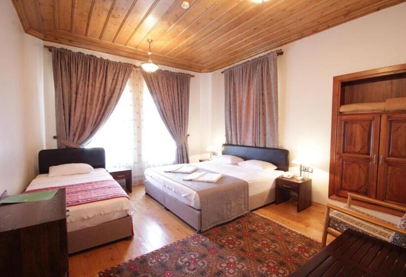 اتاق استاندارد سه نفره, Konya Dervish