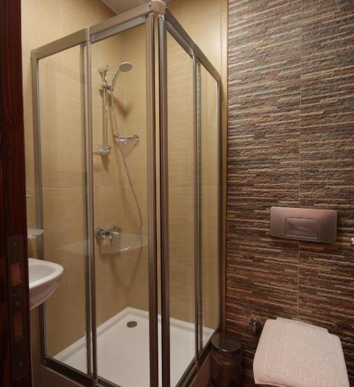 اتاق اکونومی, Konya Dervish