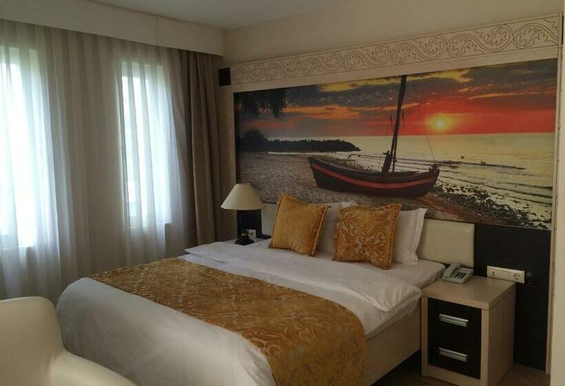 חדר סטנדרט, Rumana