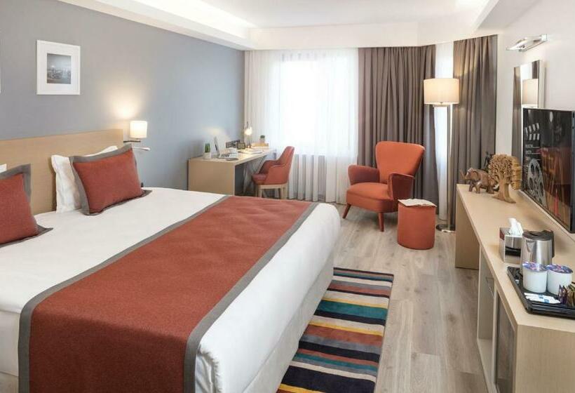 Habitació Deluxe Llit King, Tryp By Wyndham Ankara Oran