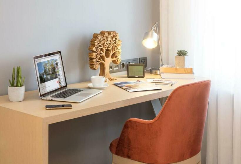 Habitació Deluxe Llit King, Tryp By Wyndham Ankara Oran