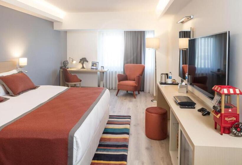 Habitació Deluxe Llit King, Tryp By Wyndham Ankara Oran