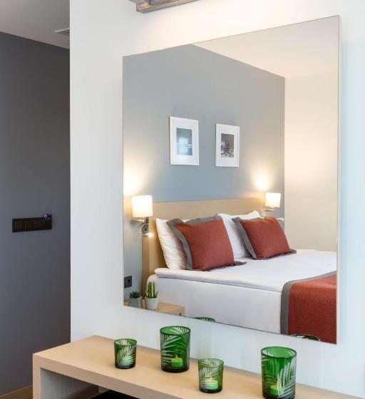 Habitació Estàndard Llit King Adaptada per a persones amb mobilitat reduïda, Tryp By Wyndham Ankara Oran