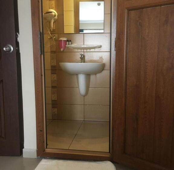 اتاق استاندارد, özgür