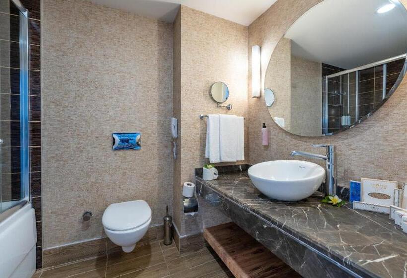 اتاق استاندارد سه نفره, Orange County Alanya