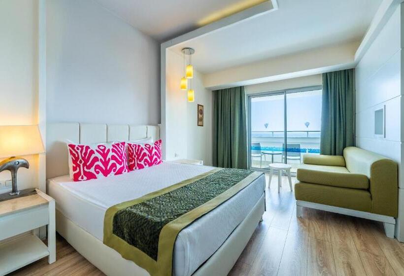 Triple Room Sea View, Orange County Alanya