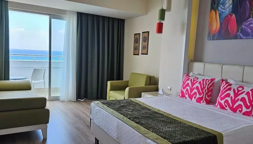 シングルデラックスルーム, Orange County Alanya
