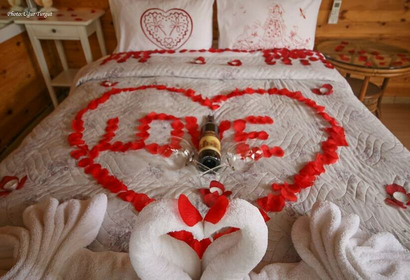 بنجلو قياسى, Agva Tartaruga Motel