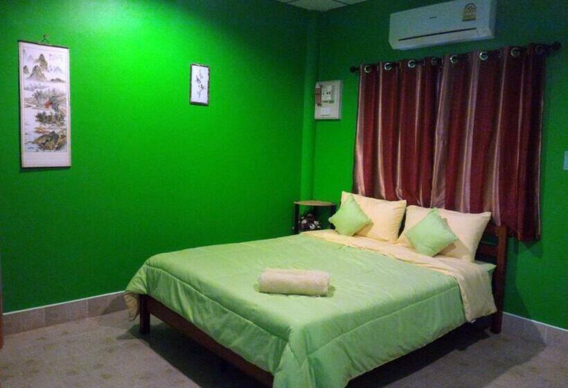 スタンダードルーム, Baan Benjathip