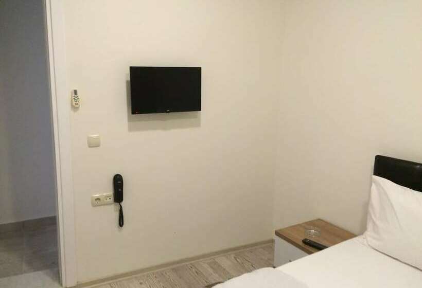 اتاق استاندارد یک نفره, Aydin Elit Pansiyon