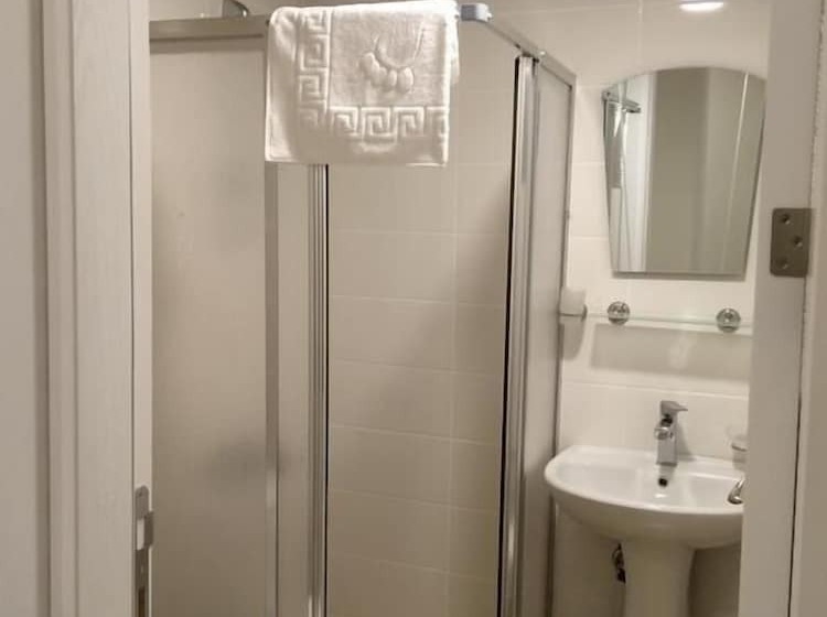 اتاق استاندارد یک نفره, Aydin Elit Pansiyon