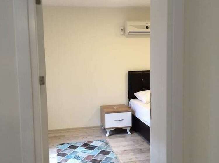 اتاق استاندارد یک نفره, Aydin Elit Pansiyon