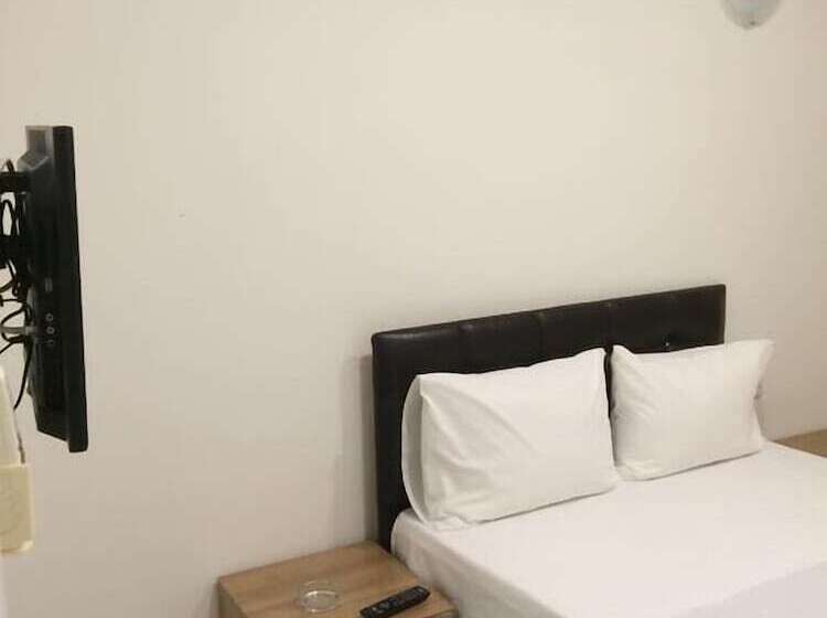 اتاق استاندارد یک نفره, Aydin Elit Pansiyon