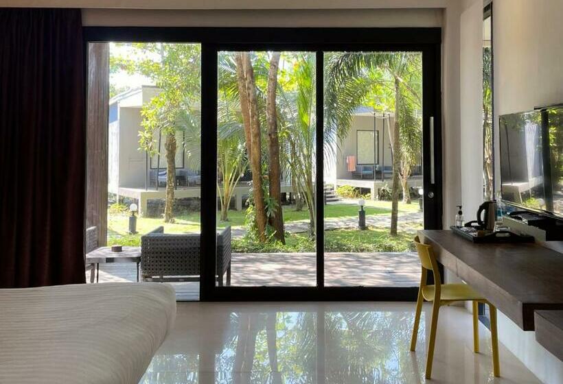 デラックスバンガロー, Cede Boutique Beach Resort