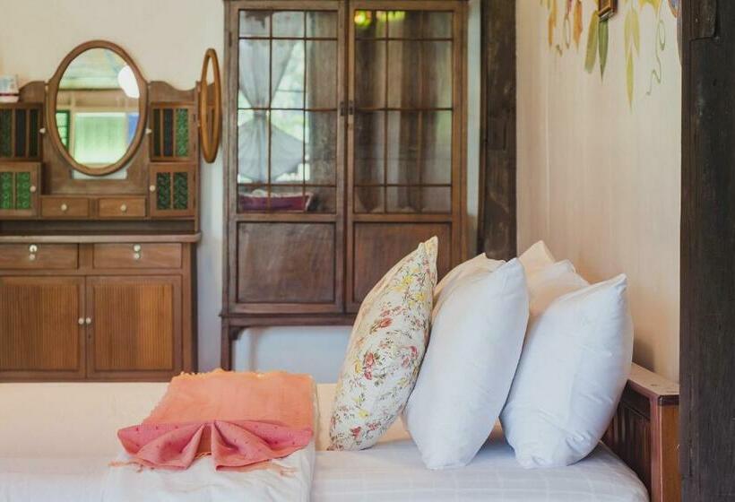 اتاق لوکس با بالکن, Baan Imm Sook Resort