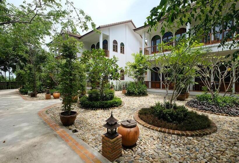 חדר דלוקס נוף לגינה, Baan Imm Sook Resort