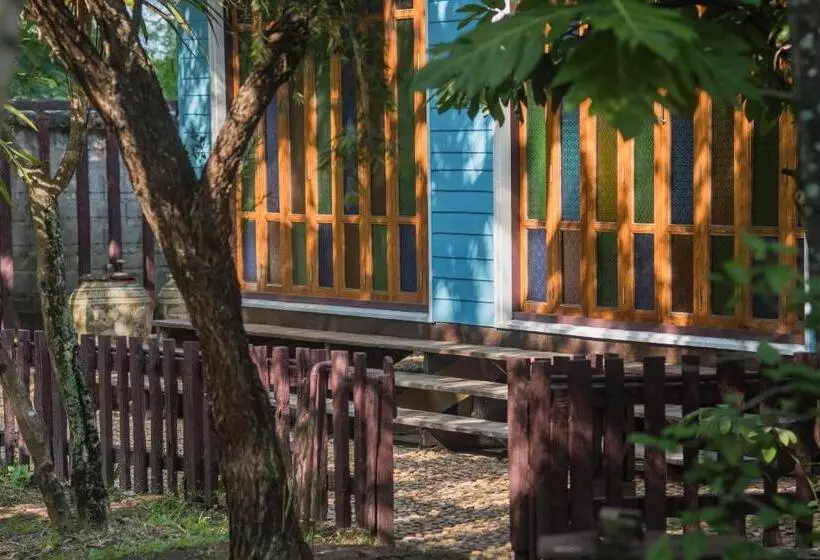 Mökki 1 Makuuhuone, Baan Imm Sook Resort