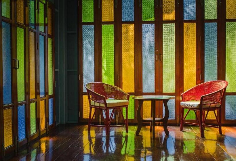کلبه ییلاقی, Baan Imm Sook Resort