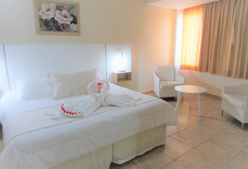 자쿠지 스위트, De Rose Palace